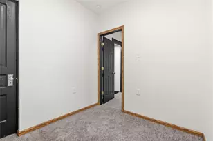 42 Cowan St, Pittsburgh, PA 15211 - Photo 15