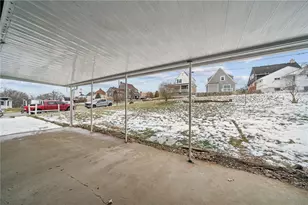 600 Lewis Ave, Jeannette, PA 15644 - Photo 31