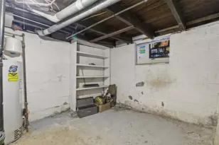 702 McKinley Ave, Vandergrift, PA 15629 - Photo 35