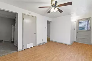 702 McKinley Ave, Vandergrift, PA 15629 - Photo 15