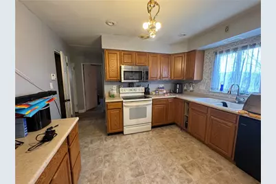 227 Thornwood Dr, Canonsburg, PA 15317 - Photo 7