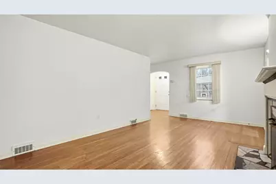 2339 Collins Rd, Pittsburgh, PA 15235 - Photo 13