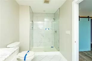 738 Gallion Ave, Pittsburgh, PA 15226 - Photo 21