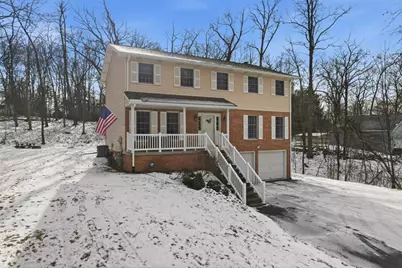 102 Bradford Park Rd, Economy, PA 15005 - Photo 1