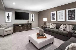 1052 Blackthorne Dr, Penn Twp, PA 15644 - Photo 11