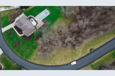 1060 Augusta Cir, North Huntingdon, PA 15642 - Photo 1