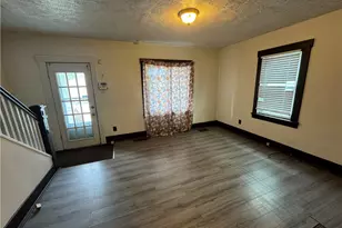 1902 Kenneth Ave, Arnold, PA 15068 - Photo 3
