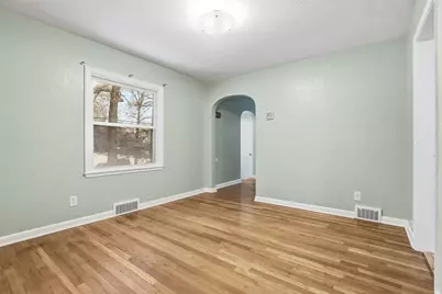 2612 Bethel Church Rd, Bethel Park, PA 15102 - Photo 23