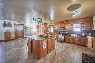 189 Josh Dr, Montgomery-Grant, PA 15742 - Photo 13