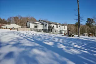 189 Josh Dr, Montgomery-Grant, PA 15742 - Photo 7