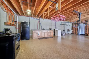 189 Josh Dr, Montgomery-Grant, PA 15742 - Photo 33
