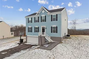 222 Victoria Dr, Pittsburgh, PA 15239 - Photo 1