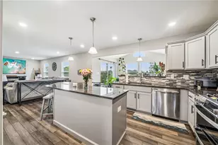 222 Victoria Dr, Pittsburgh, PA 15239 - Photo 15