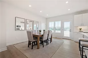 503 Nolan Cir, Cranberry Township, PA 16066 - Photo 9