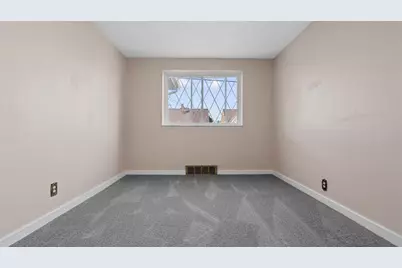 2119 McMinn Street, Aliquippa, PA 15001 - Photo 15