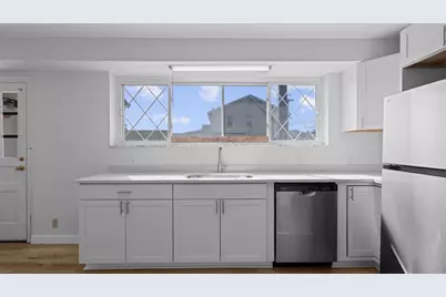 2119 McMinn Street, Aliquippa, PA 15001 - Photo 5