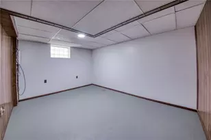 5523 Rippey Pl, Pittsburgh, PA 15206 - Photo 37