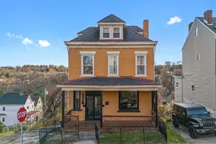 256 E Meyers St, Pittsburgh, PA 15210 - Photo 1
