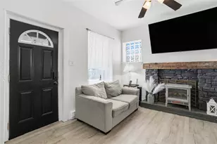 624 Line Ave, Ellwood City, PA 16117 - Photo 3