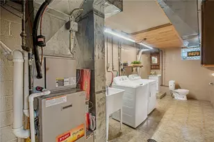 4642 Mt Troy Rd Ext, Pittsburgh, PA 15214 - Photo 31