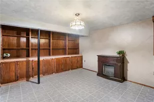 4642 Mt Troy Rd Ext, Pittsburgh, PA 15214 - Photo 25