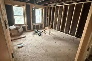 75 W Liberty Rd, West Alexander, PA 15376 - Photo 7