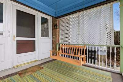 1038 Welfer St, Pittsburgh, PA 15217 - Photo 3