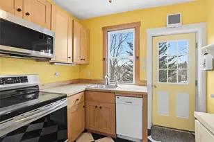 1038 Welfer St, Pittsburgh, PA 15217 - Photo 13