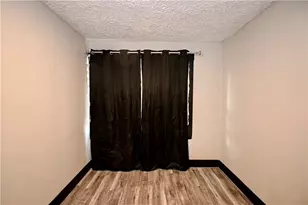 134 Ida Ave, Donora, PA 15033 - Photo 13