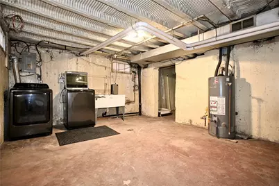 134 Ida Ave, Donora, PA 15033 - Photo 21