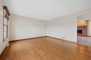 1012 Franklin Ct, Jefferson Hills, PA 15025 - Photo 7