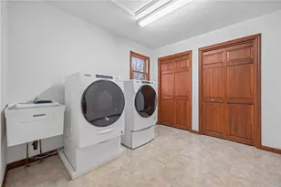 1012 Franklin Ct, Jefferson Hills, PA 15025 - Photo 37