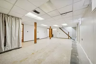 710 Florida Ave, Jeannette, PA 15644 - Photo 31