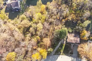 710 Florida Ave, Jeannette, PA 15644 - Photo 39