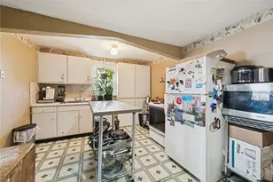 29 2nd St, North Irwin, PA 15642 - Photo 15