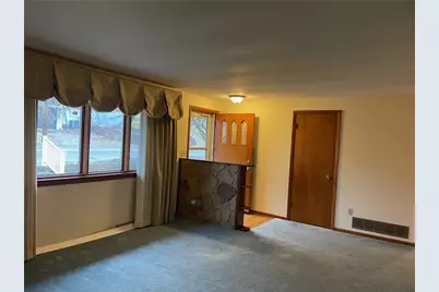 6121 Old William Penn Hwy, Murrysville, PA 15632 - Photo 7