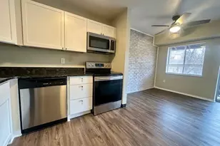 4078 Sanlin Dr, Moon/Crescent Twp, PA 15108 - Photo 7