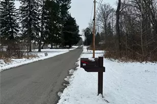 143 W Beechwood Rd, Bessemer, PA 16112 - Photo 15