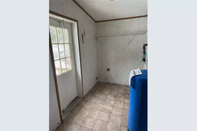 143 W Beechwood Rd, Bessemer, PA 16112 - Photo 11