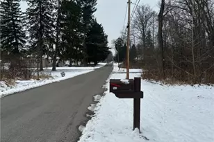 143 W Beechwood Rd, Bessemer, PA 16112 - Photo 15