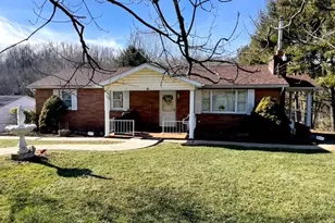 535 Broadford Rd, Upper Tyrone Township, PA 15425 - Photo 1