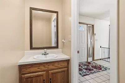 202 Holyoke Rd, Center Township, PA 16001 - Photo 23