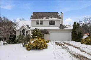 202 Holyoke Rd, Center Township, PA 16001 - Photo 1