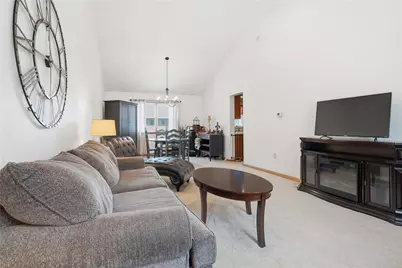 202 Holyoke Rd, Center Township, PA 16001 - Photo 19