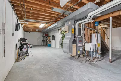 202 Holyoke Rd, Center Township, PA 16001 - Photo 39