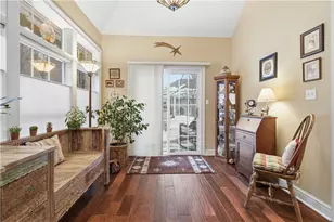 807 Cambridge Dr, Collier Township, PA 15142 - Photo 3