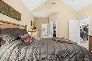 807 Cambridge Dr, Collier Township, PA 15142 - Photo 19