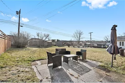 1915 Worcester Drive, Bridgeville, PA 15243 - Photo 21