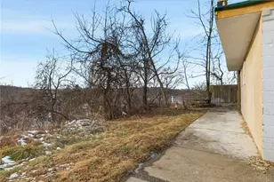 6710 Buchanan Ave, West Mifflin, PA 15122 - Photo 21