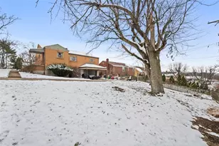 1902 Worcester, Scott Township, PA 15243 - Photo 27